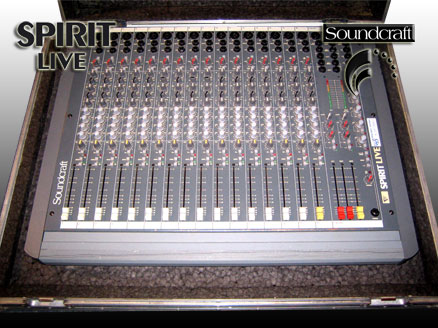 Mischpult Soundcraft Spirit Live 3 16 border=